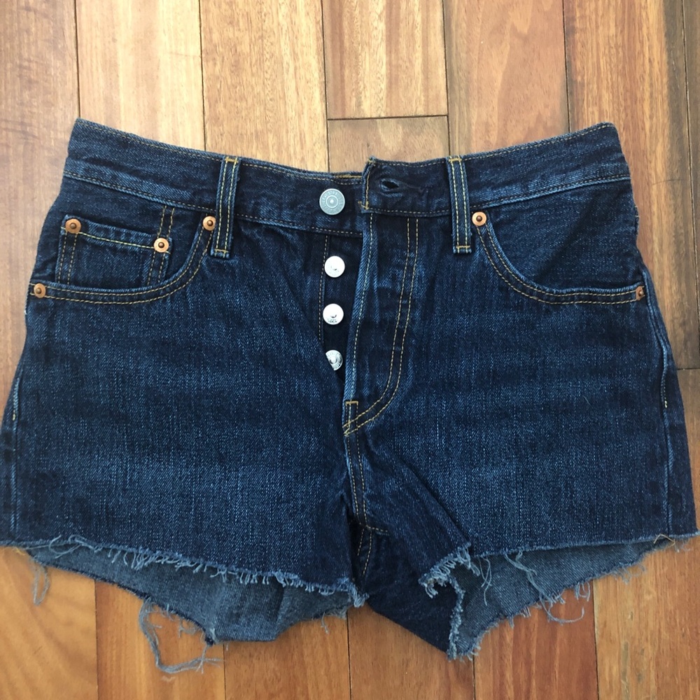 Levi’s 501 high waist denim shorts dark blue 25